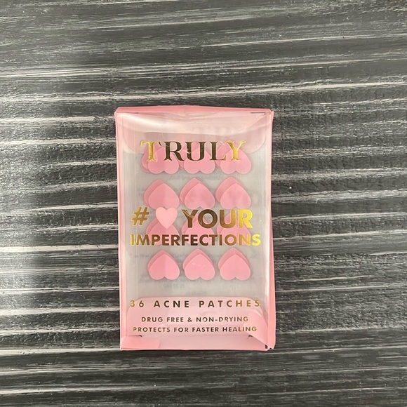 Truly Pimple Patch - Picture 1 of 3